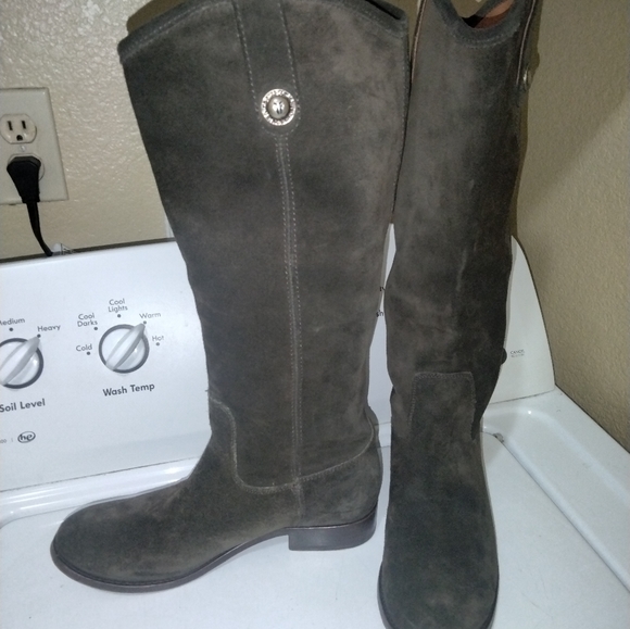 Woman's dark Olive Frye company boots sz 6.5 - Picture 6 of 13